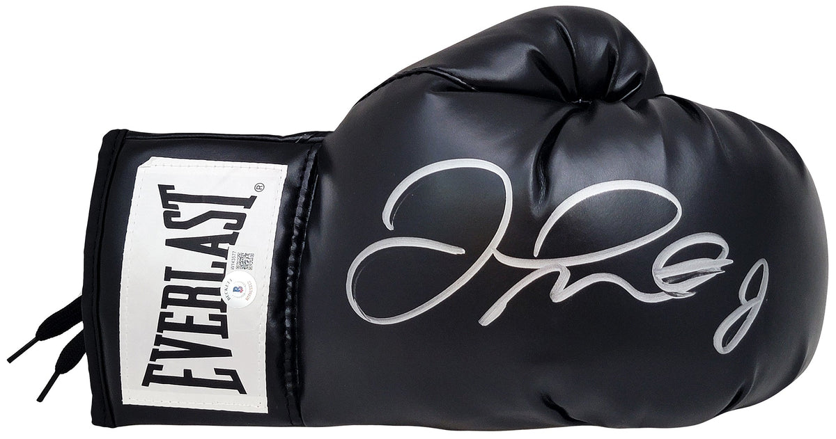 Floyd Mayweather Jr. Autographed Black Everlast Boxing Glove Right Hand In Silver Beckett BAS Witness Stock #210997