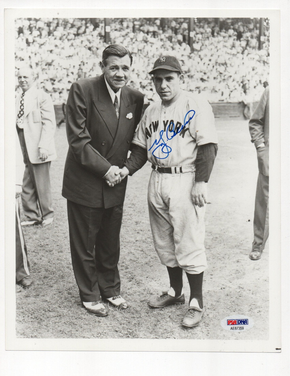 Yogi Berra Signed 8x10 Photo (PSA AE87359)