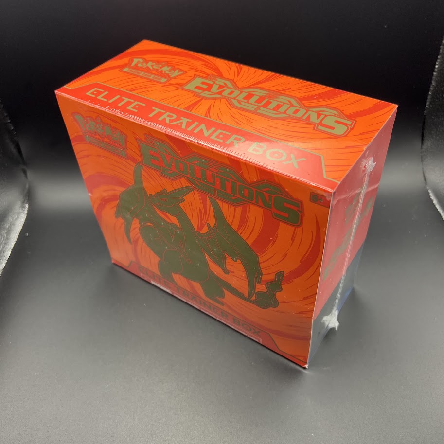 XY Evolutions - Elite Trainer Box - Charizard