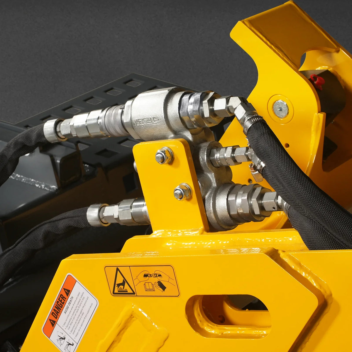 20'' Cutting Depth Mini Skid Steer Trencher