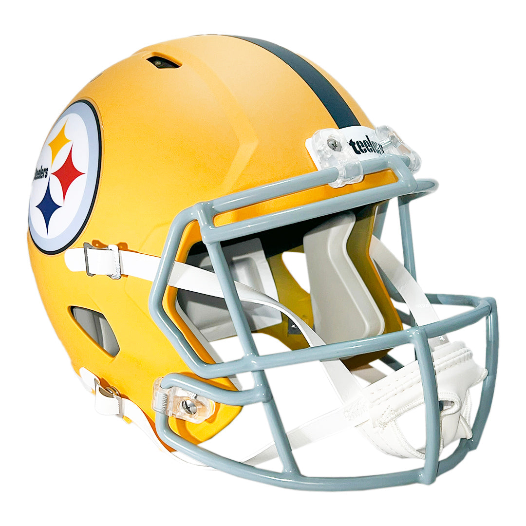LeVeon Bell Signed Pittsburgh Steelers Alt 2025 Speed Full-Size Replica Football Helmet (Beckett)