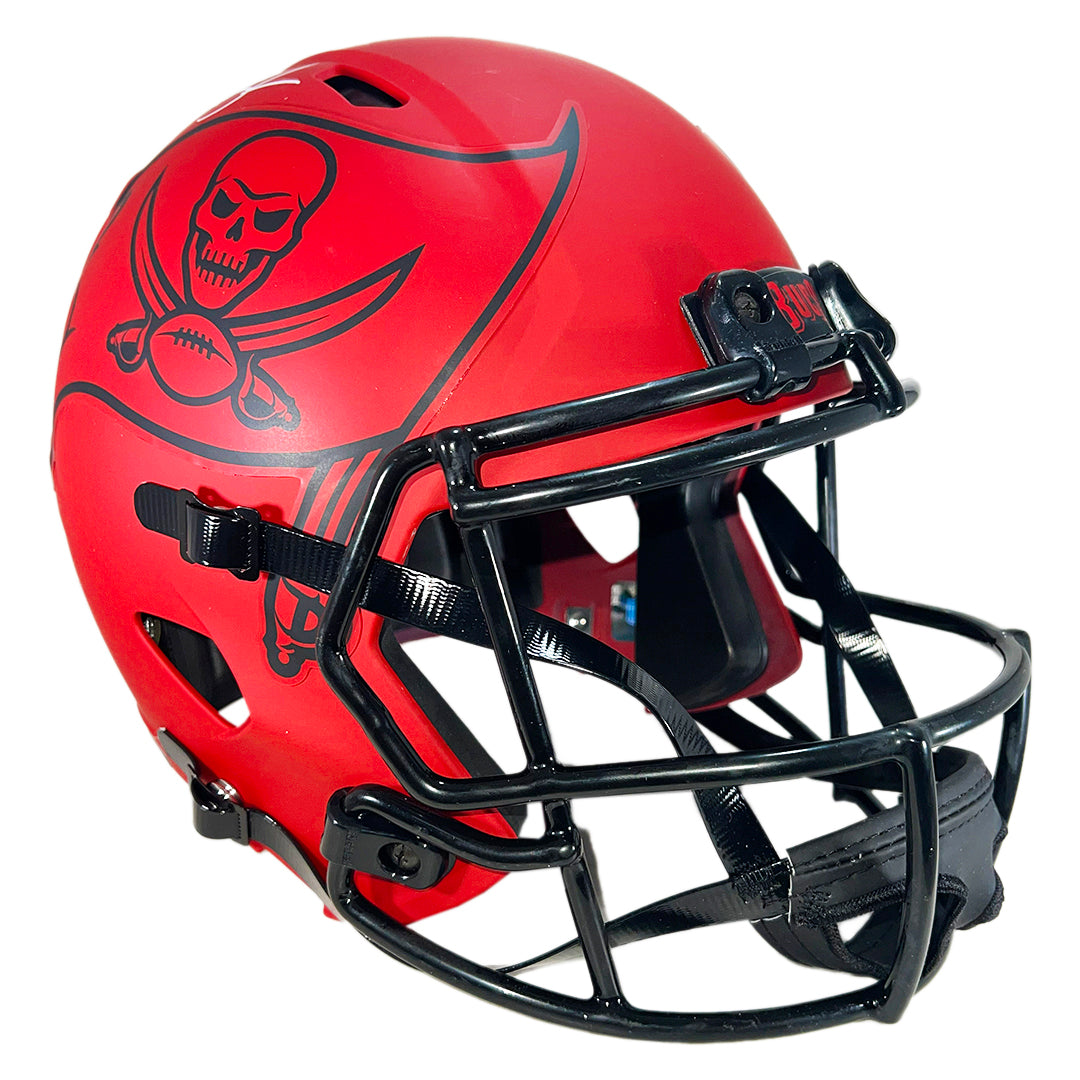 Derrick Brooks Signed Tampa Bay Buccaneers Rave Full-Size Replica Football Helmet (Beckett)