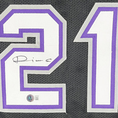 Vlade Divac Signed Sacramento Black Basketball Jersey (Beckett)