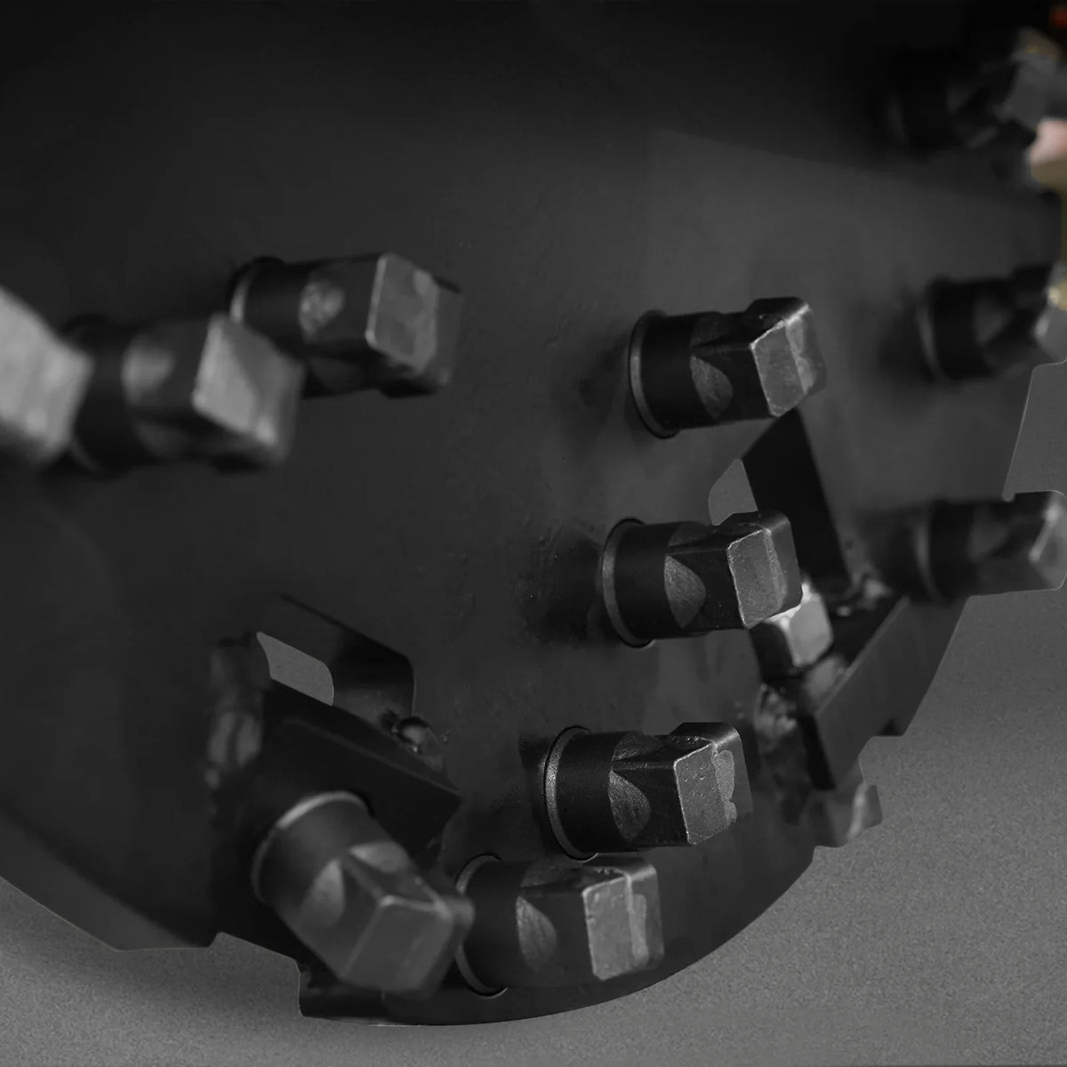 3-Point Hitch PTO Stump Grinder with 34 Carbide Teeth (PTO Shaft Included with Slip Clutch),  for 15-45HP Tractor; SG24.