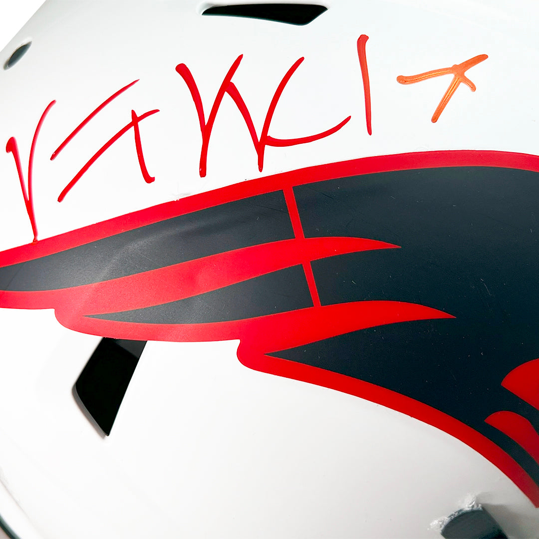 Vince Wilfork Signed New England Patriots Authentic Lunar Speed Full-Size Football Helmet (Beckett)
