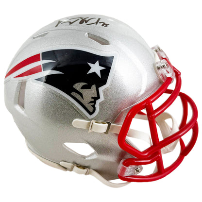 Vince Wilfork Signed New England Patriots Speed Mini Football Helmet (JSA)